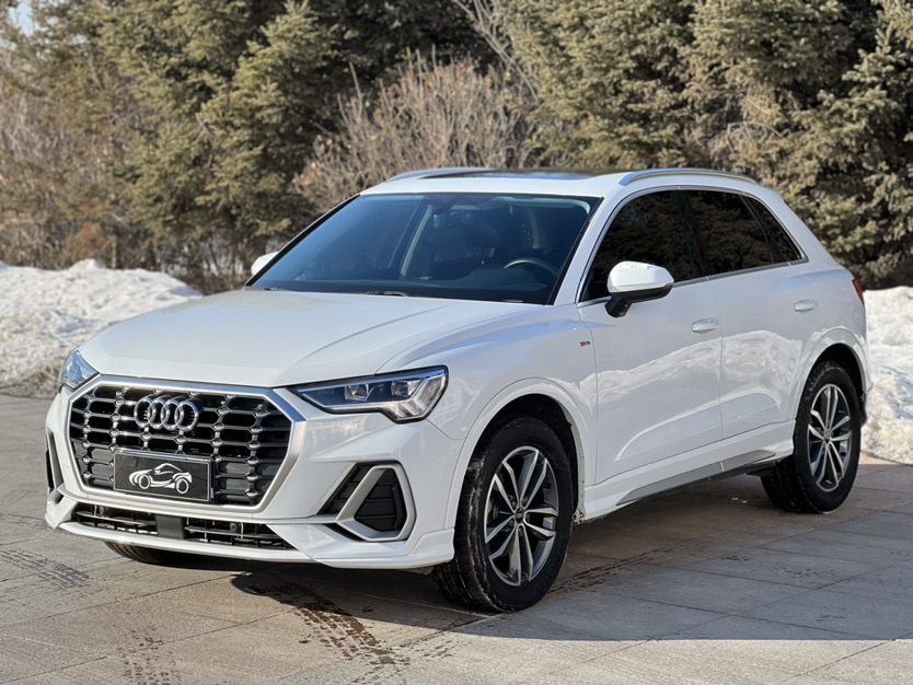 Audi Q3 2021 Audi Q3 2021 car image