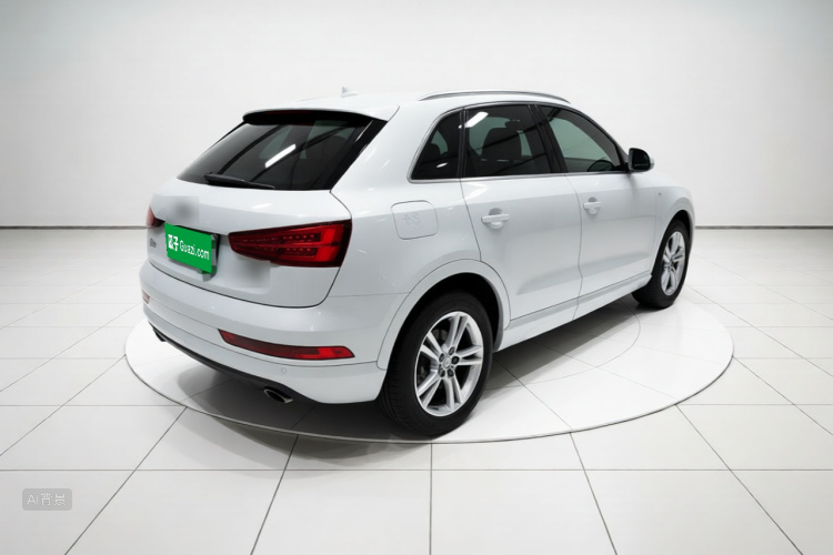 Audi Q3 2018 immagine di auto #7