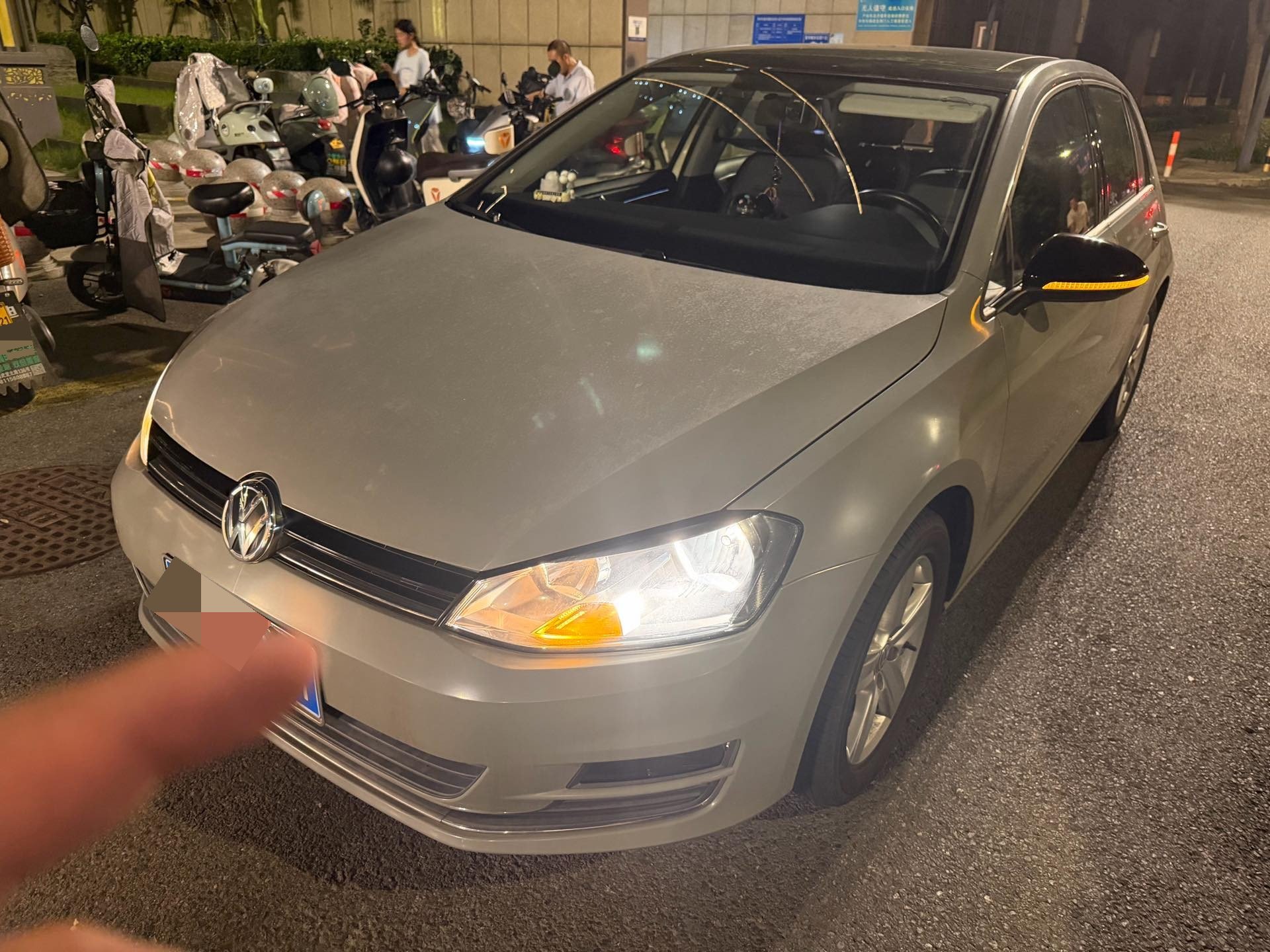 2017 2017 car image