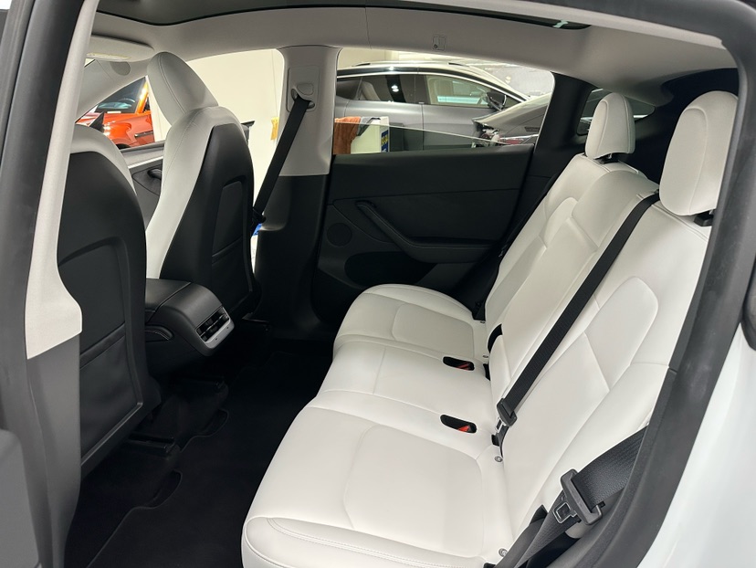 Tesla Model Y 2024 #7 Tesla Model Y 2024 car image #7