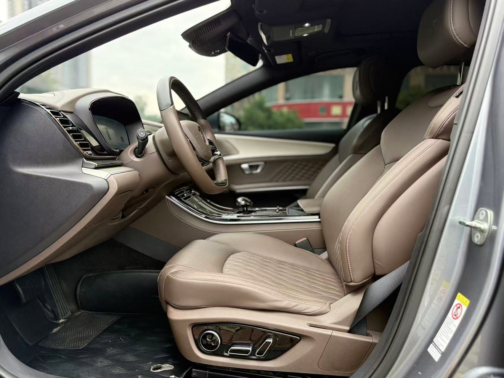 BYD Han 2023 imagem de carro #4
