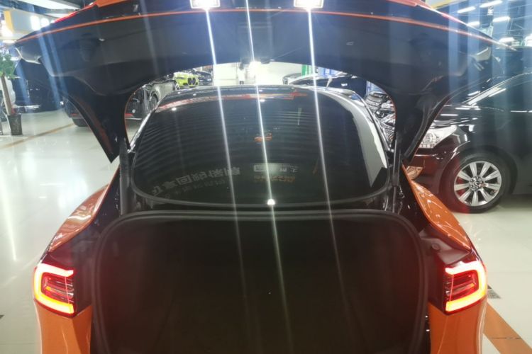 Tesla Model 3 2023 car image #21