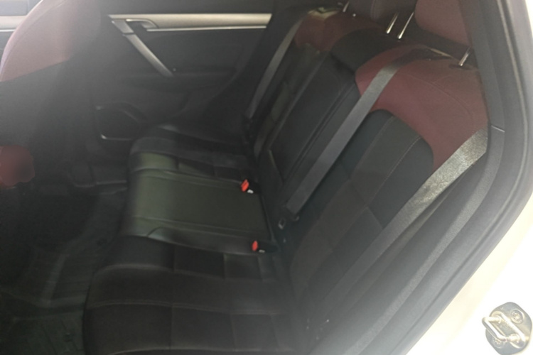 GEELY Coolray 2022 car image #17