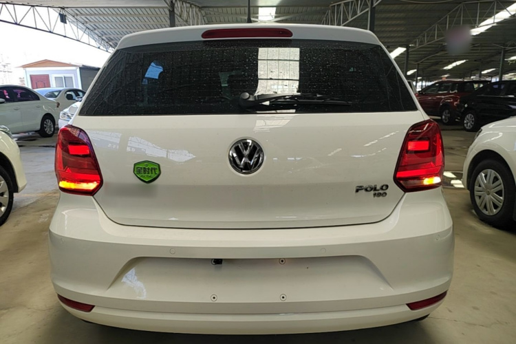 Volkswagen Polo 2018 car image #4