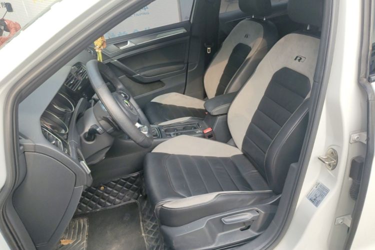 Volkswagen Golf 2019 #15 Volkswagen Golf 2019 car image #15
