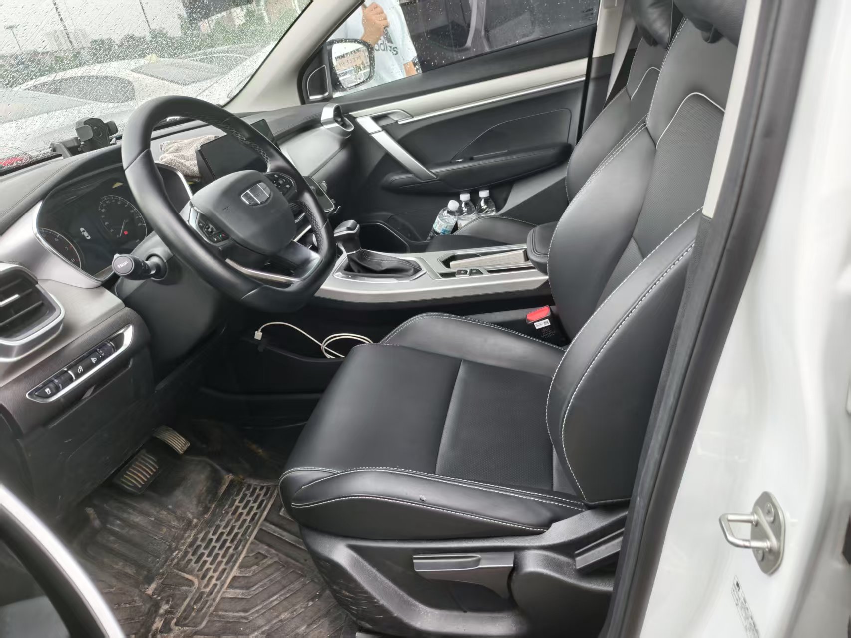 GEELY Coolray 2025 #4 GEELY Coolray 2025 image de voiture #4