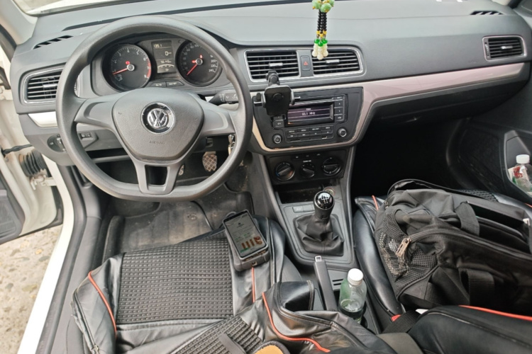 Volkswagen Lavida 2019 #10 Volkswagen Lavida 2019 car image #10
