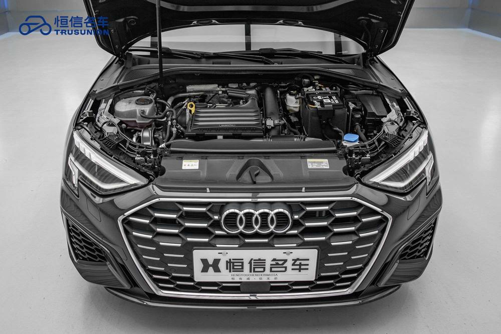 Audi A3 2024 صورة سيارة #9