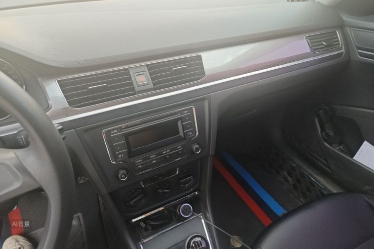 Volkswagen Bora 2016 immagine di auto #15