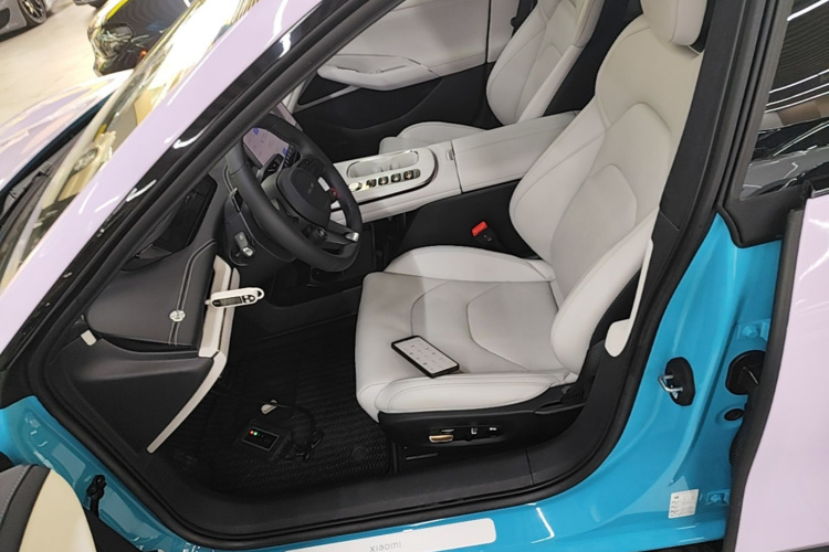 MI SU7 2024 car image #19