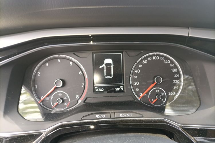 Volkswagen Polo 2019 صورة سيارة #12