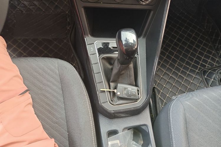 Volkswagen Lavida 2025 imagen de coche #14
