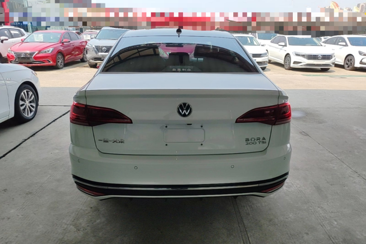 Volkswagen Bora 2023 car image #6