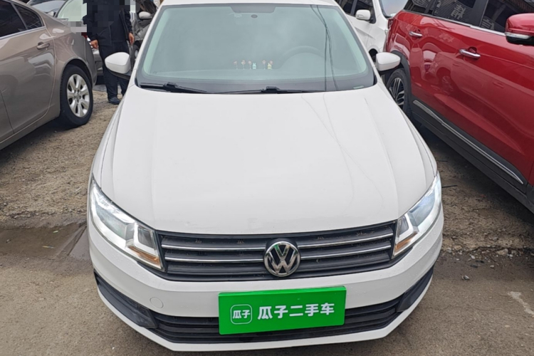 Volkswagen Santana 2017 car image #3