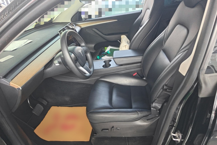 Tesla Model Y 2022 #15 Tesla Model Y 2022 car image #15
