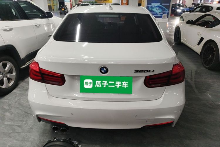 BMW 3 Series 2019 immagine di auto #6