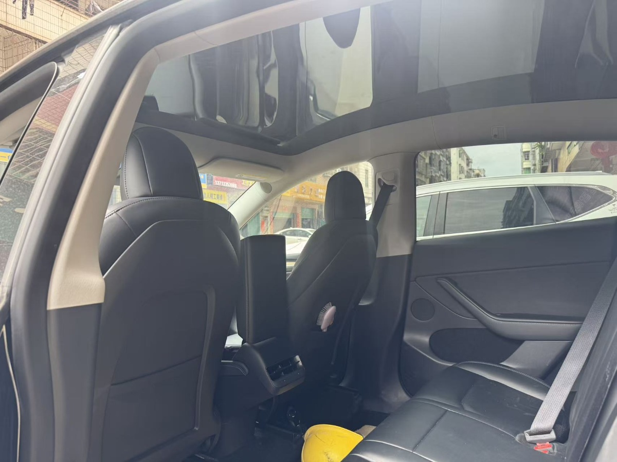 Tesla Model Y 2021 #3 Tesla Model Y 2021 car image #3