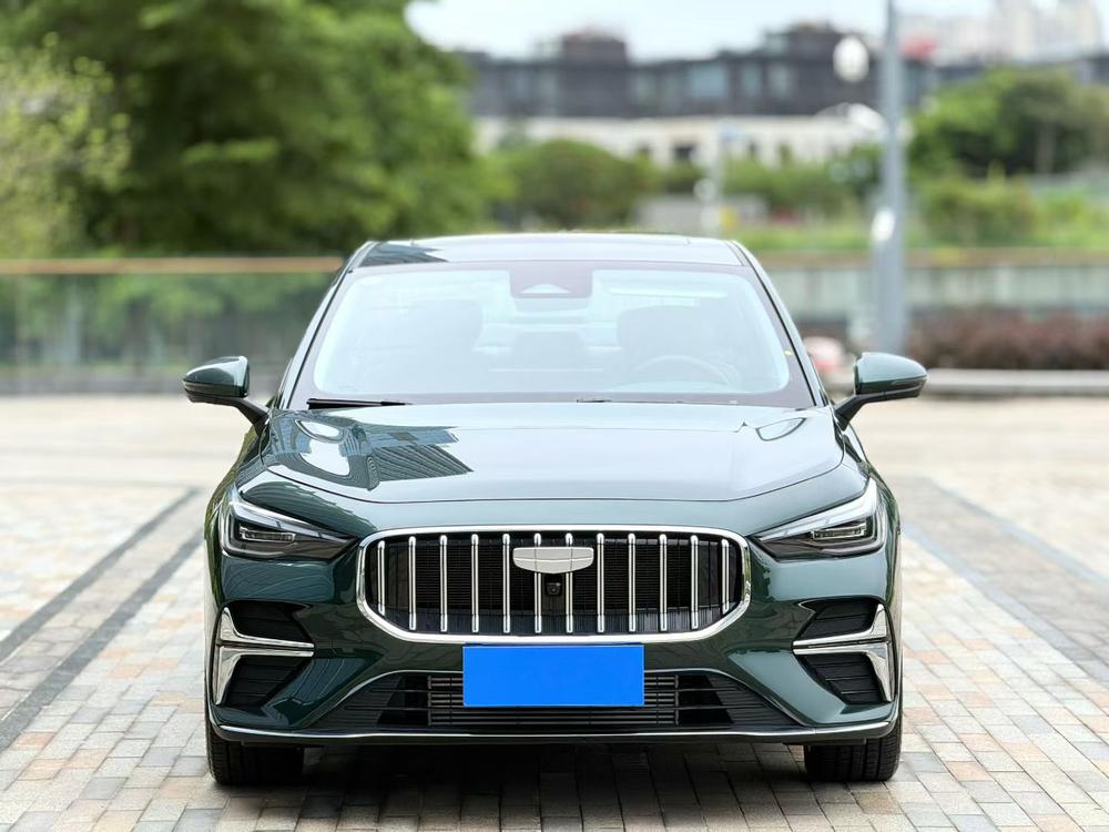GEELY Emgrand 2026 immagine di auto #2