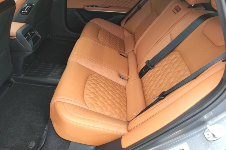 BYD Han 2021 car image #17
