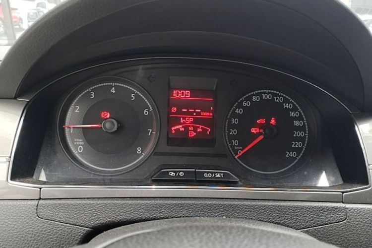 Volkswagen Santana 2017 #13 Volkswagen Santana 2017 car image #13