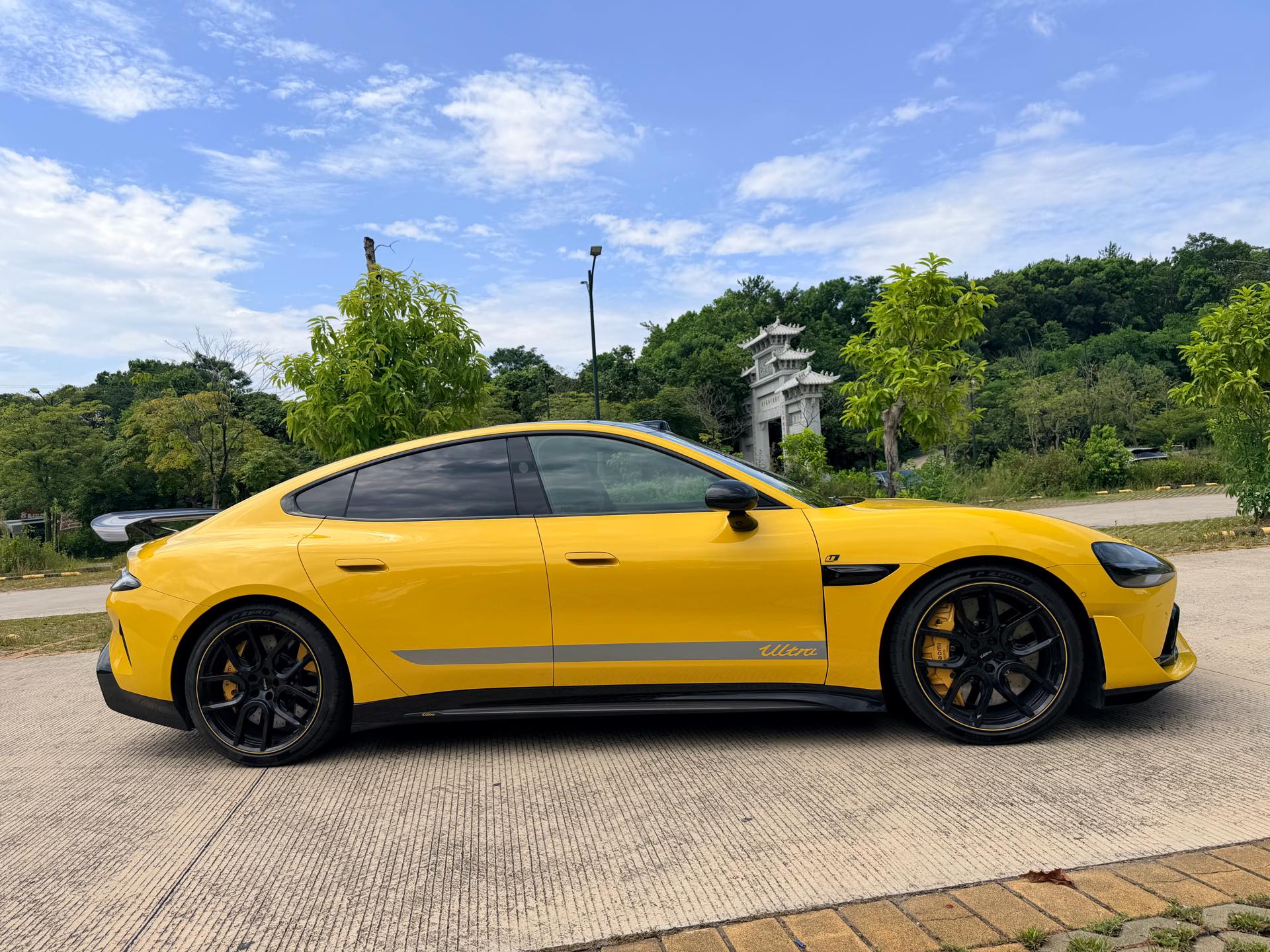 小米汽车 小米SU7 Ultra 2025 汽车图片 #2