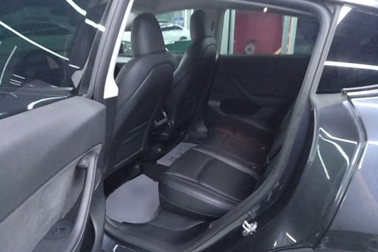 Tesla Model Y 2024 #17 Tesla Model Y 2024 immagine di auto #17