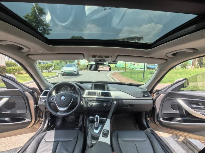 BMW 3 Series GT 2014 car image #9