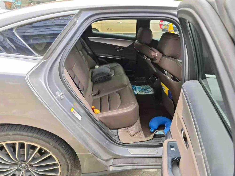 BYD Han 2022 #8 BYD Han 2022 صورة سيارة #8