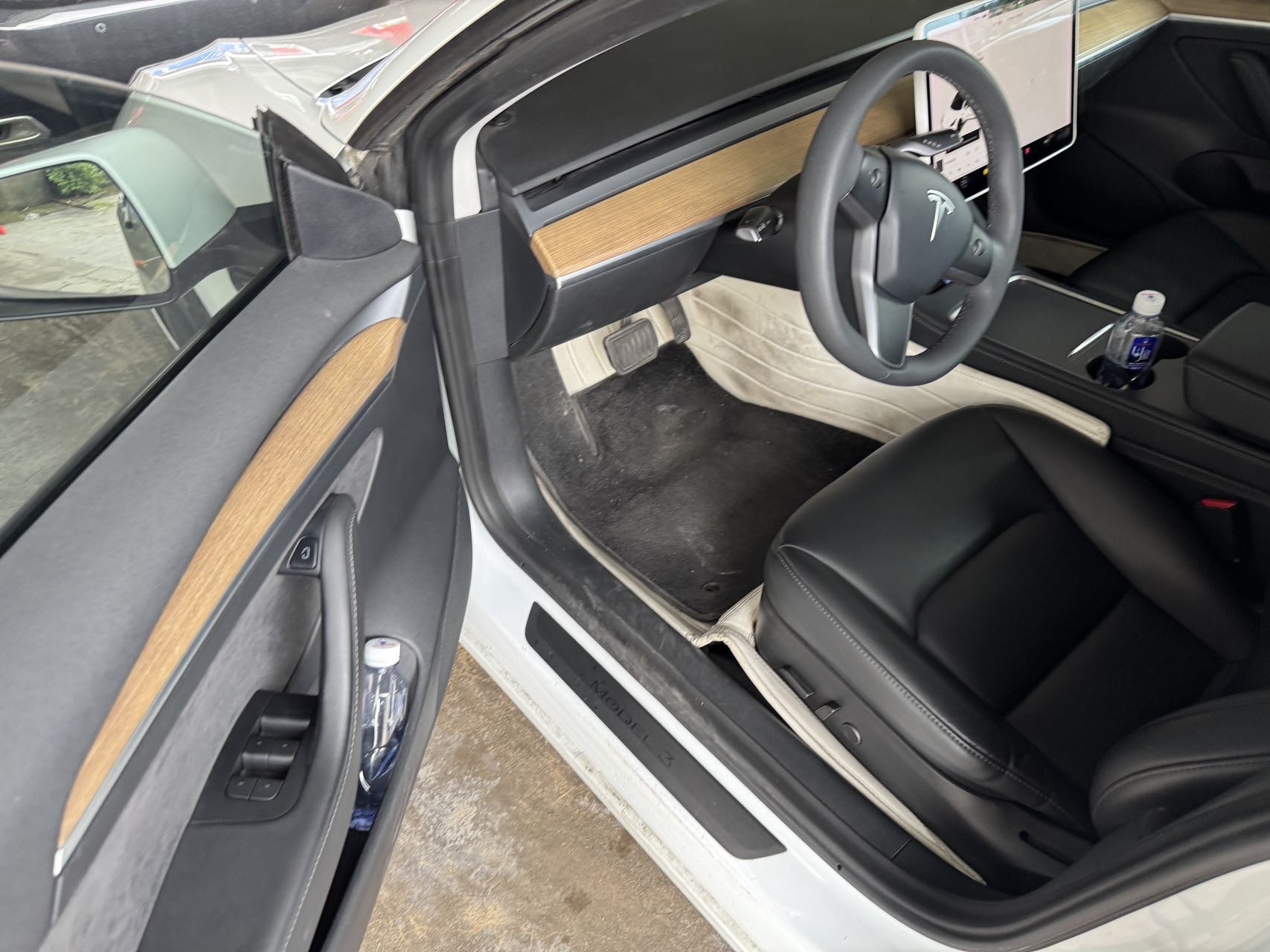 Tesla Model 3 2021 car image #6