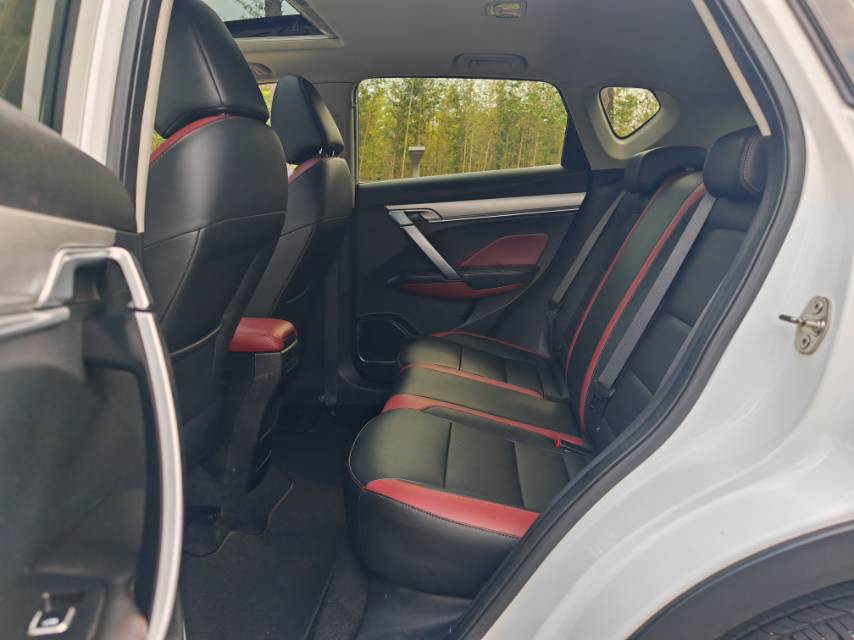 GEELY Coolray 2022 #5 GEELY Coolray 2022 car image #5