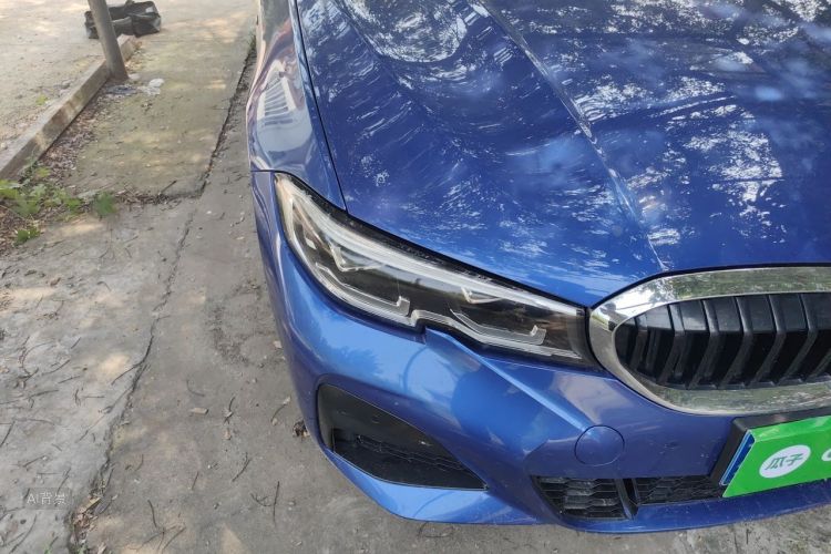 BMW 3 Series 2020 car image #8