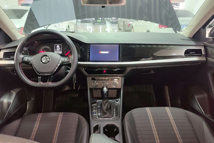 Volkswagen Lavida 2019 car image #10
