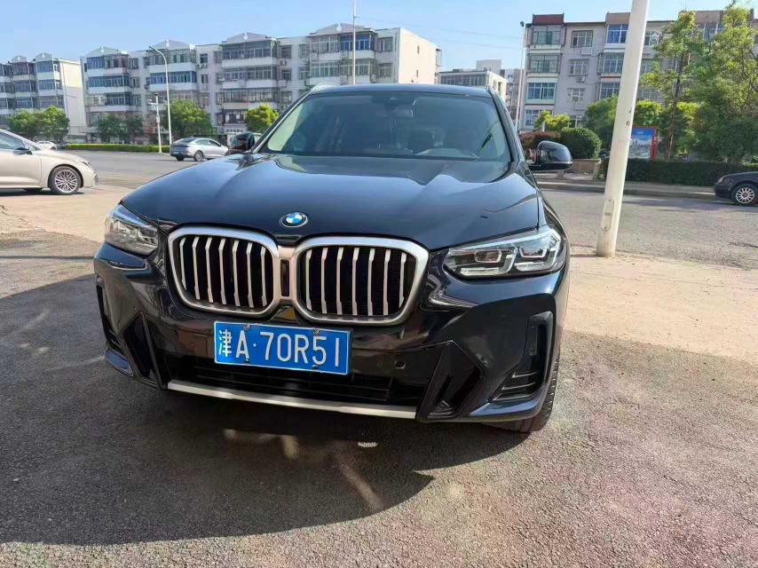 BMW X3 2024 #2 BMW X3 2024 car image #2