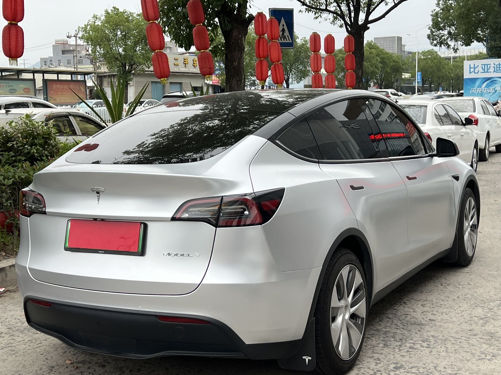 Tesla Model Y 2022 #7 Tesla Model Y 2022 car image #7