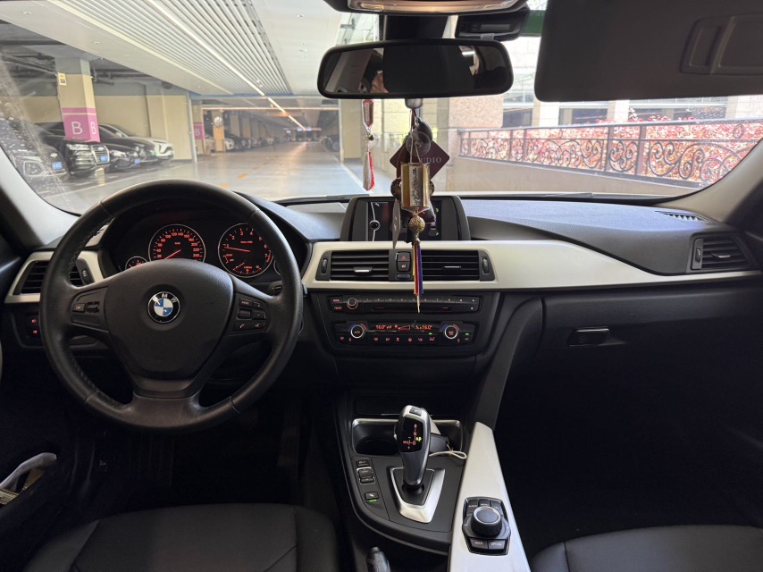 BMW 3 Series 2014 car image #4