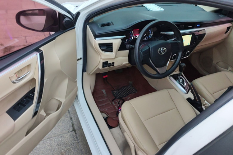 Toyota Corolla 2014 #16 Toyota Corolla 2014 car image #16