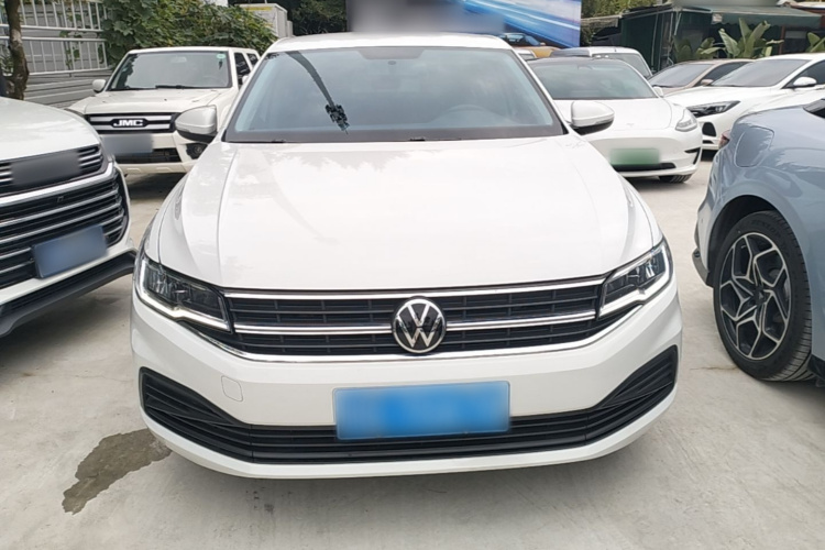 Volkswagen Bora 2023 car image #3