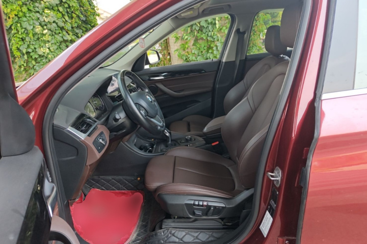 BMW X1 2020 car image #19