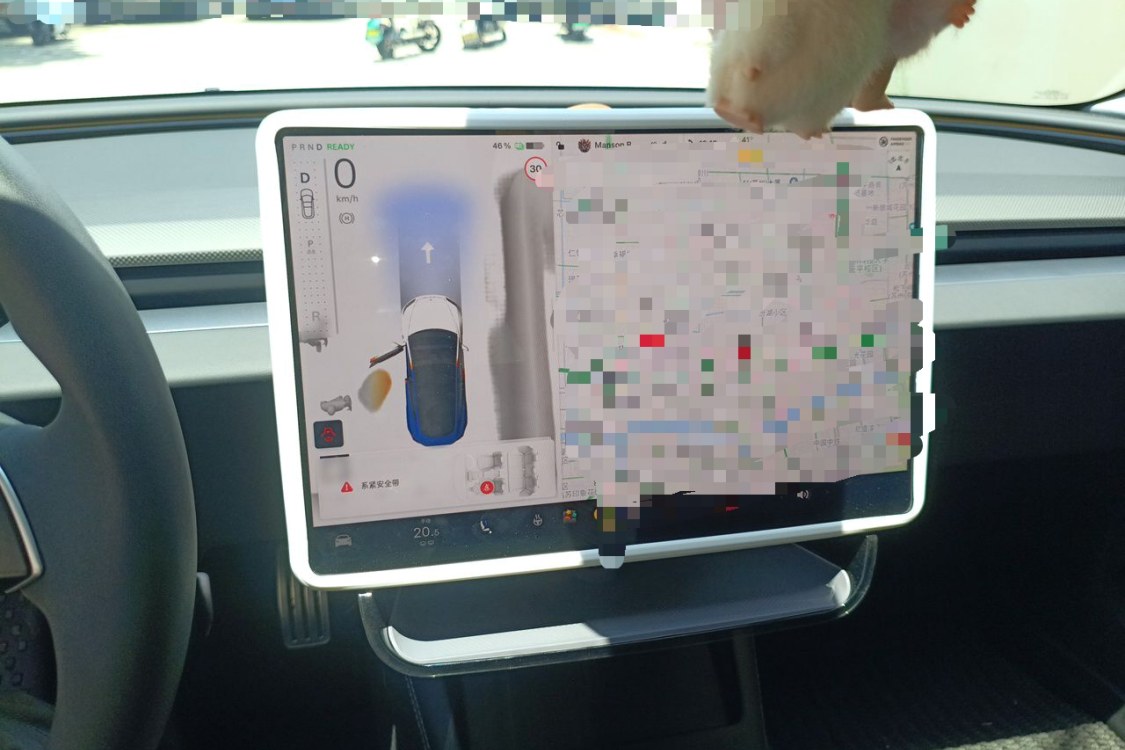 Tesla Model 3 2025 imagen de coche #26