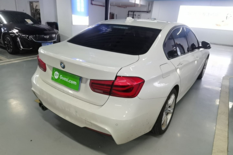 BMW 3 Series 2018 imagen de coche #7