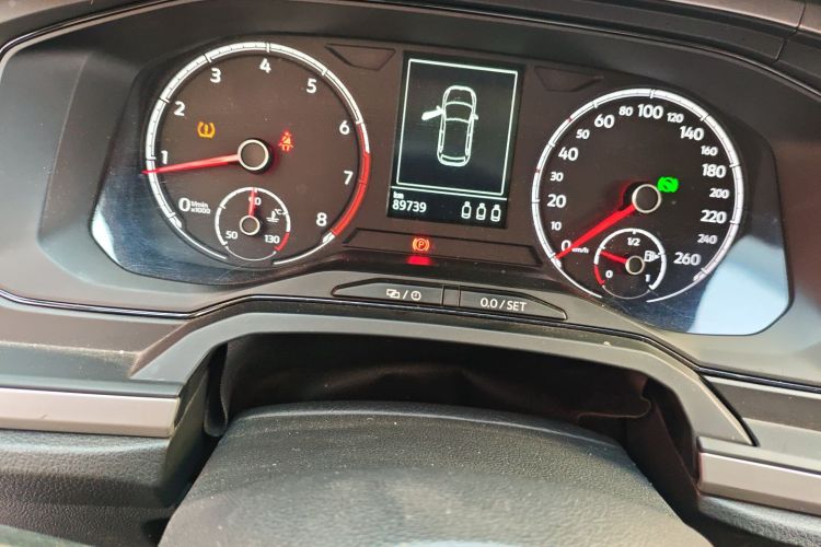 Volkswagen Polo 2022 صورة سيارة #12