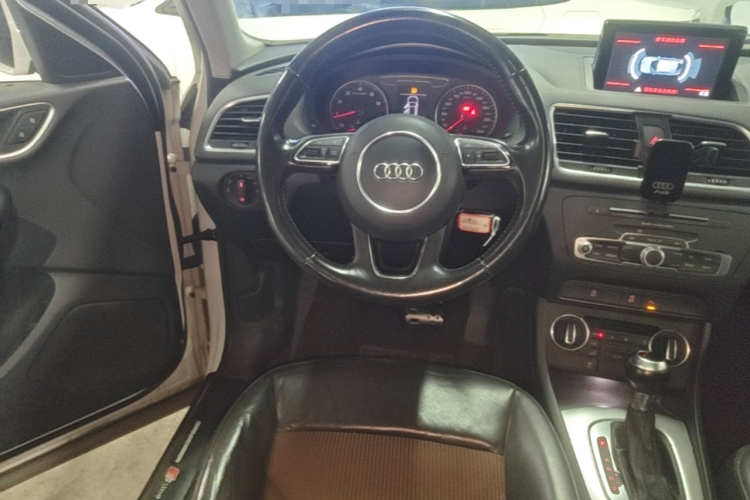 Audi Q3 2016 #12 Audi Q3 2016 car image #12