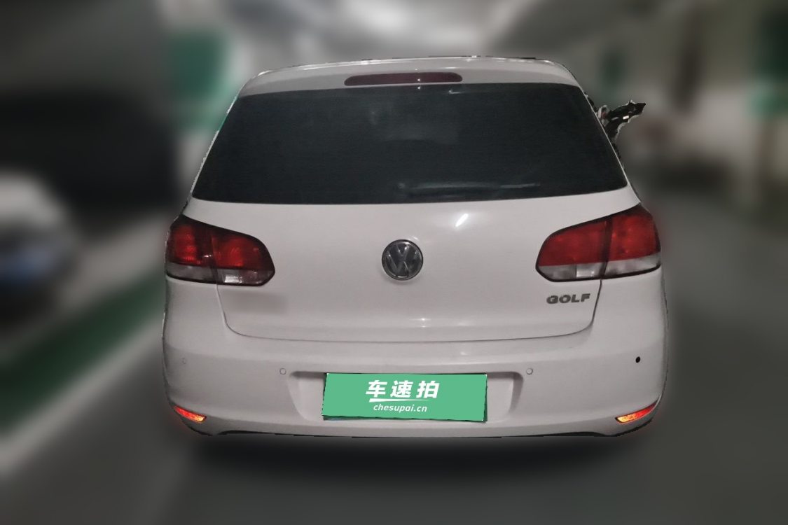 Volkswagen Golf 2012 car image #6