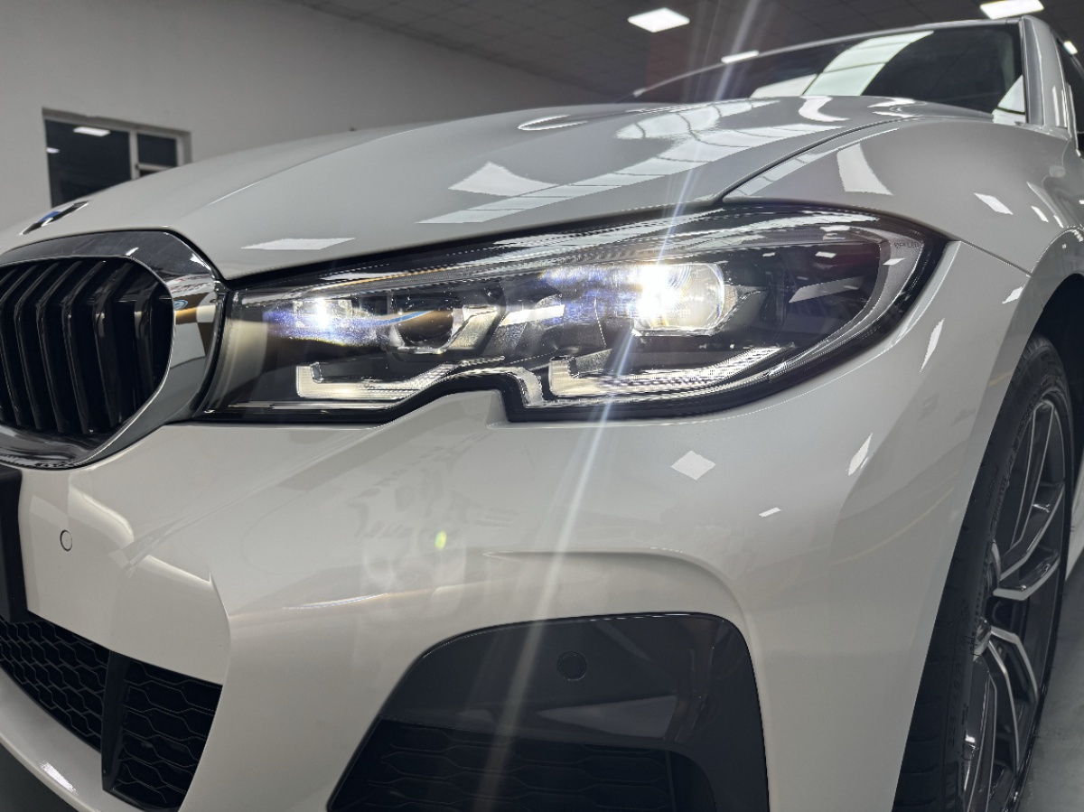 BMW 3 Series 2022 #22 BMW 3 Series 2022 car image #22