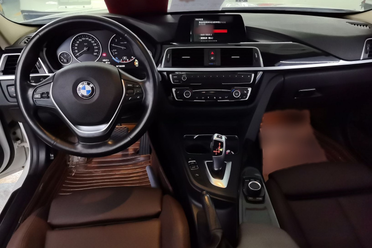 BMW 3 Series 2018 #14 BMW 3 Series 2018 car image #14