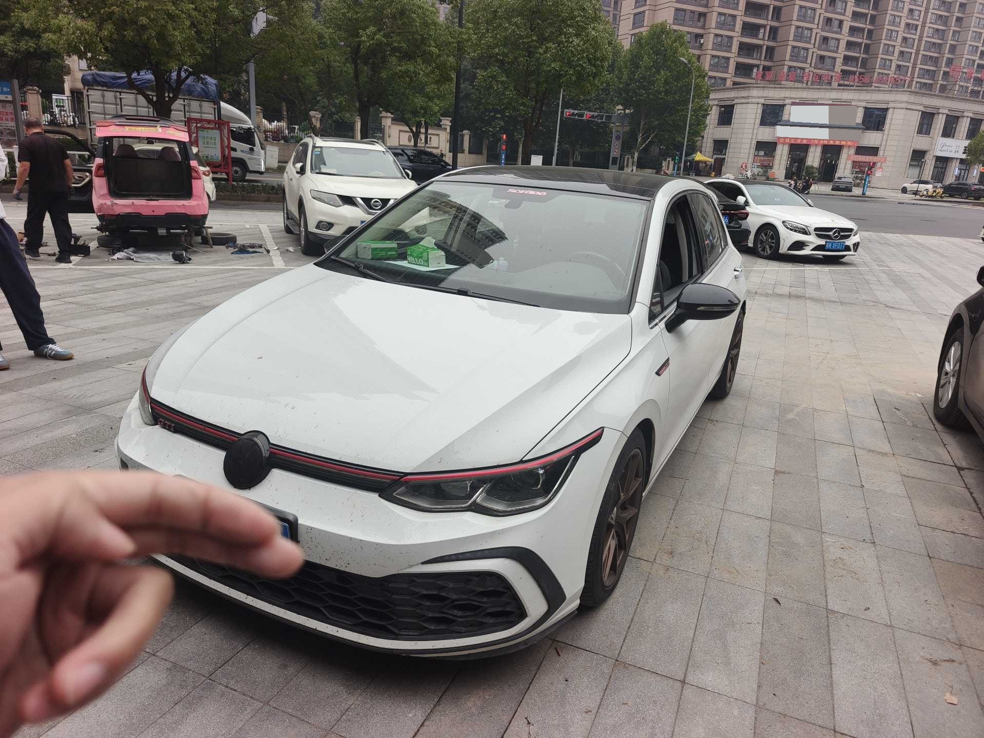 Volkswagen Golf 2021 Volkswagen Golf 2021 صورة سيارة