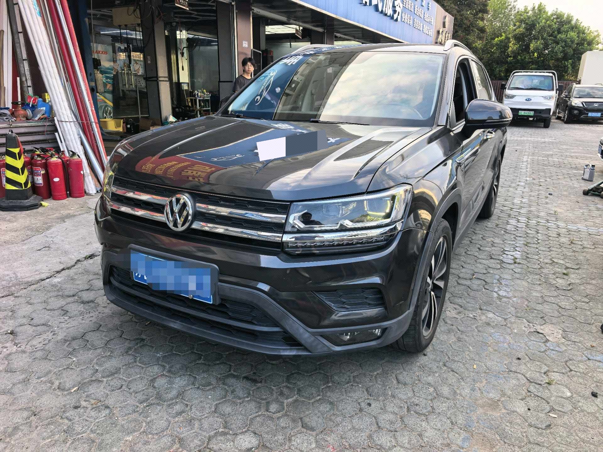 2018 2018 immagine di auto