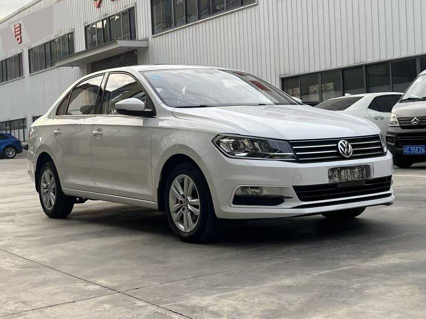 Volkswagen Santana 2018 car image #3
