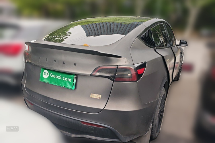 Tesla Model Y 2023 #7 Tesla Model Y 2023 immagine di auto #7