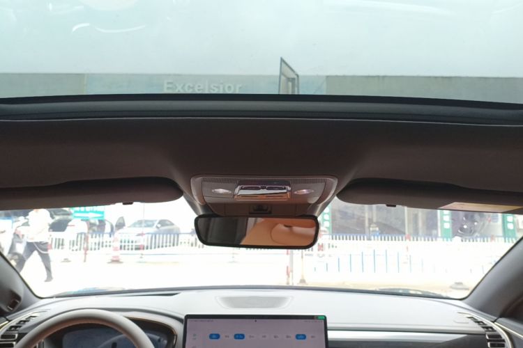 BYD Han 2022 car image #21